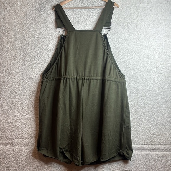 NWT BloomChic Womens Olive Green Drawstring Overall Romper Pockets PLUS SIZE 26 - Picture 10 of 14